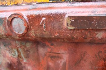 Zetor 8011 8045 motor díly z něj - 8