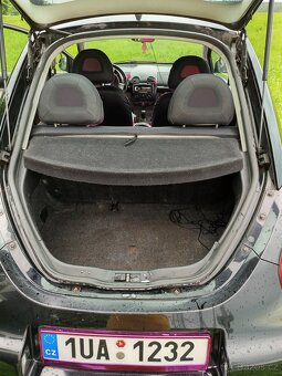 VW New Beetle - 8