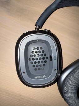 Airpods Max-vesmírně šedá - 8