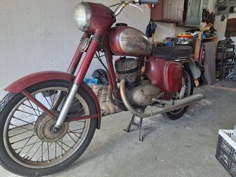 Prodám Jawa 250 Sport, typ 590, r.v.1965, kola 19". - 8
