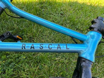 Rascal 16 - 8