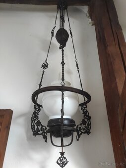 Starožitná petrolejová lampa stahovačka - 8