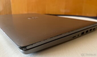 Notebook Dell Latitude 5520 15,6 Intel i5, 16 GB RAM, 256 SS - 8
