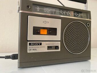 Radiomagnetofon Sony CF-160L, rok 1975 - 8