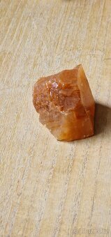 Minerály kameny - KALCIT medový, 5cm - 8