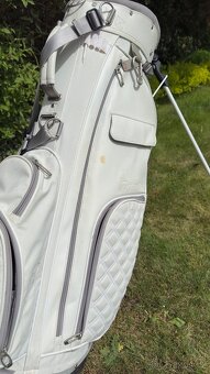 ⛳ TaylorMade golfový bag + sběrač plný míčků ZDARMA - 8