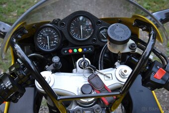 Honda CBR 900RR Fireblade SC33 - 8