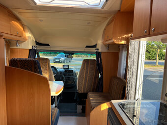 Obytný vůz Mercedes Pilote Aventura 313CDI - 8