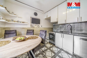 Prodej bytu 4+1, 77 m², Klášterec nad Ohří, ul. Okružní - 8
