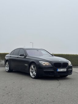 BMW 750i xDrive M-paket F01 - 8