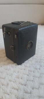 Staré fotoaparáty 6x - 8