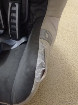 Autosedačka Britax Römer Safefix plus TT 9-18 kg - 8