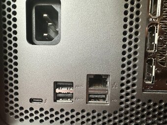 Externí GPU-Lenovo Legion RTX2060 - 8