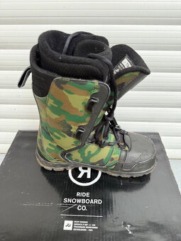 SNOWBOARD BOTY 39,5 RIDE - 8