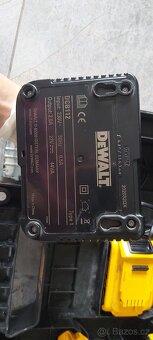 DeWALT aku šroubovák - 8