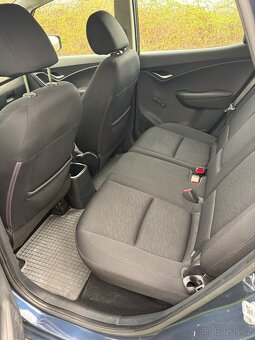 Hyundai ix20 - 8