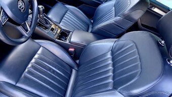 Superb  2.0  Tdi  DSG  Style - 8