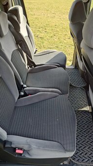 Citroën C8 2,0 100 kw HDI 16V,  7 míst + kola - 8