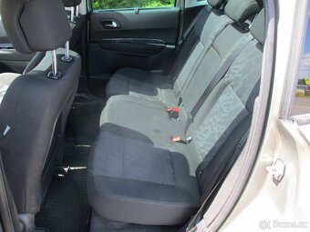 PEUGEOT 3008 1,6 16V 115kw Panorama Xenon CZ 2010 - 8