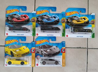 Modely Hotwheels - 8