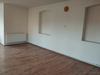 Pronájem bytu 1+KK, 60 m², Karlovy Vary - Počerny - 8