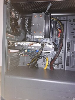 Herní PC připraven k použití - 8