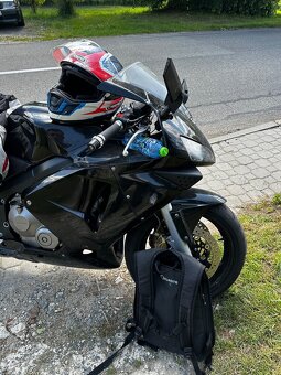 Cbr 600rr 2004 - 8
