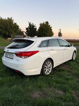 Hyundai i40 1.7 CRDi 100kw - TOP STAV - 8