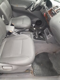 Nissan terrano nová STK 7míst klimatizace šnorchl - 8