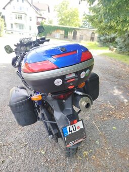 Suzuki DL 650 V-Strom - 8