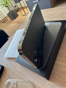 IPhone 13 Pro Max KRÁSNÝ STAV - 8