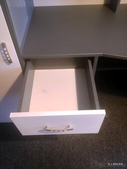 Patrová postel s psacím stolem a skříní - 8