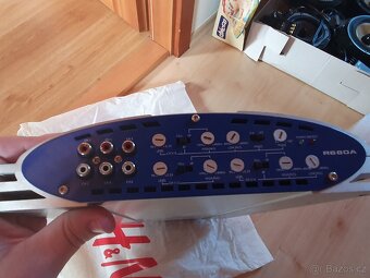 Komplet hudba do auta - 8