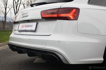 Audi RS6 quattro - 8