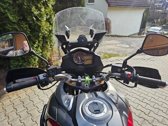 Suzuki DL1000 V-Strom - 8