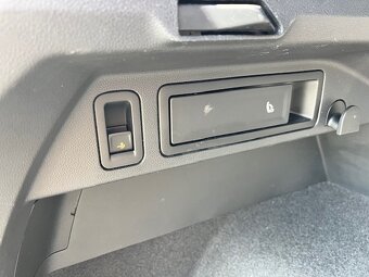 Volswagen Tiguan 2,0 tsi 4x4 - 8