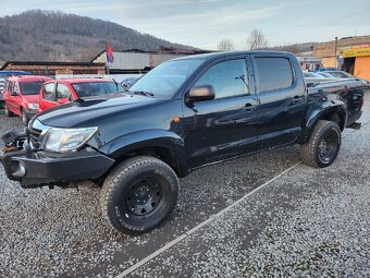 Toyota Hilux 2.5 D 4x4 106 kW koup. v CZ - 8