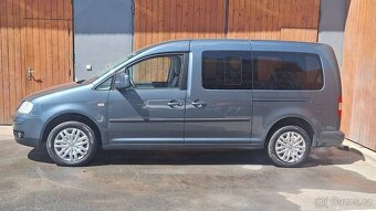 VOLKSWAGEN CADDY MAXI 2,0TDi 7míst po servisu - 8