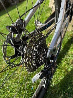 Celoodpružené kolo Giant Anthem X Advanced 29er L - 8