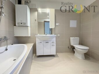 Prodej bytu 2+1 s balkónem, 60 m2 - Karviná - Nové Město - 8