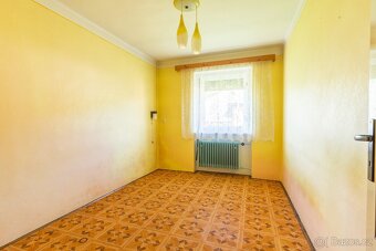 Rodinný dům 7+2 se zahradou a garáží, Bludov, okr. Šumperk - 8