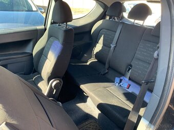 Mitsubishi colt 1,3 - 8