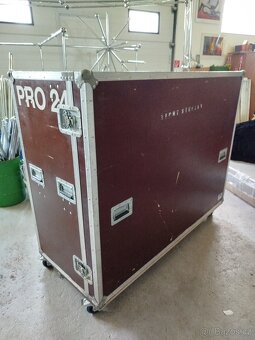 Prodám přepravní box CASE - 8