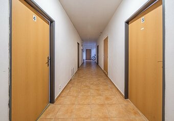 Prodej bytového domu s komerčním prostorem - 8