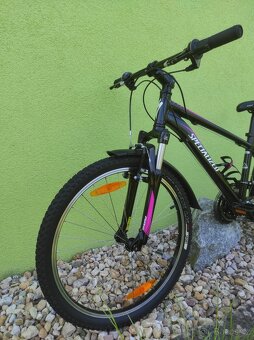 Značkové dětské kolo SPECIALIZED 24" (černá/fialová) - 8