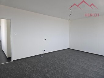 Pronájem bytu 3+kk, rekonstrukce, 103 m2, Žižkovo náměstí - - 8