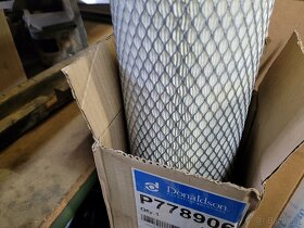 Náhradní díly k traktoru NH TG255 - 8