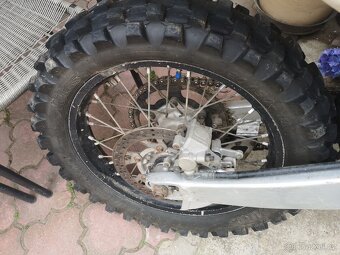 Yamaha WR 426f, 2003, jezdí, ale je spíše k opravě. - 8