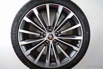 Škoda Superb - Originání 19" alu kola - Letní pneu - 8