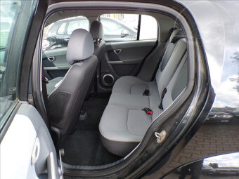 Smart Forfour 1,1 i KLIMATIZACE - 8